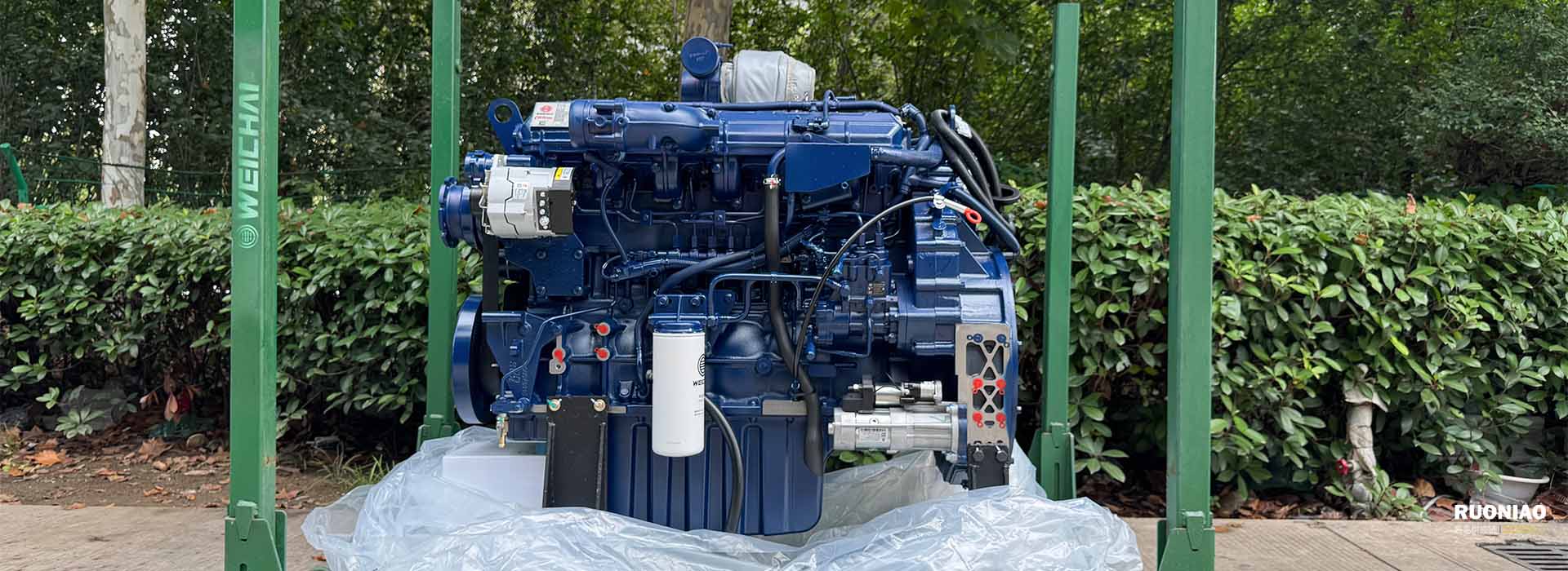 Más de 5000 Repuestos, Almacén de 3000㎡ — Servicio Confiable de Repuestos para su Negocio.