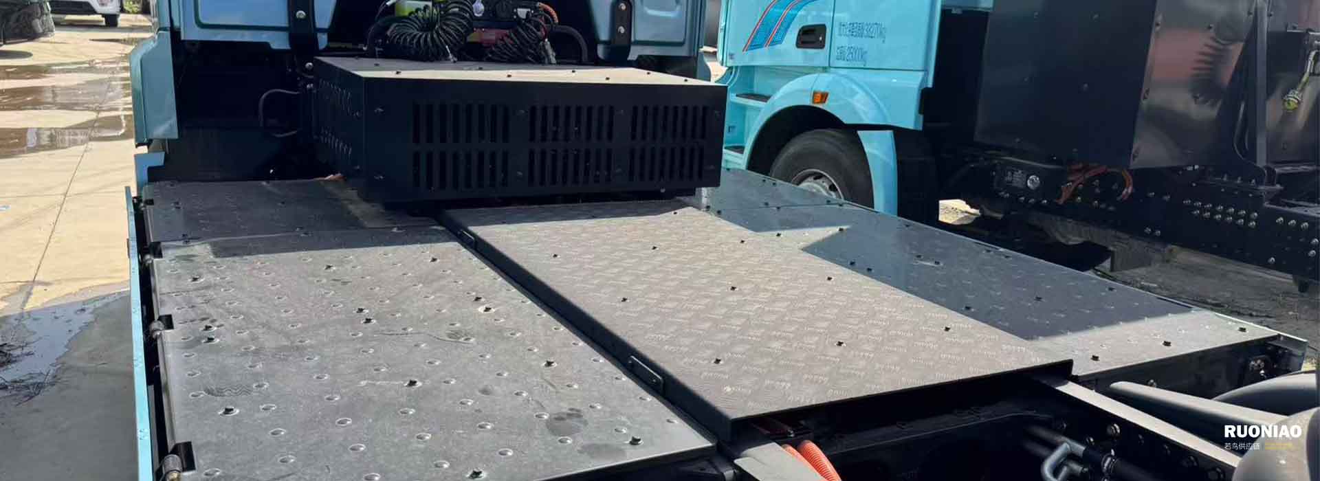 SHACMAN H6000E 6×4 Tractocamión Eléctrico — El Camión Pesado Verde para Logística de Media-Larga Distancia y Operaciones Portuarias