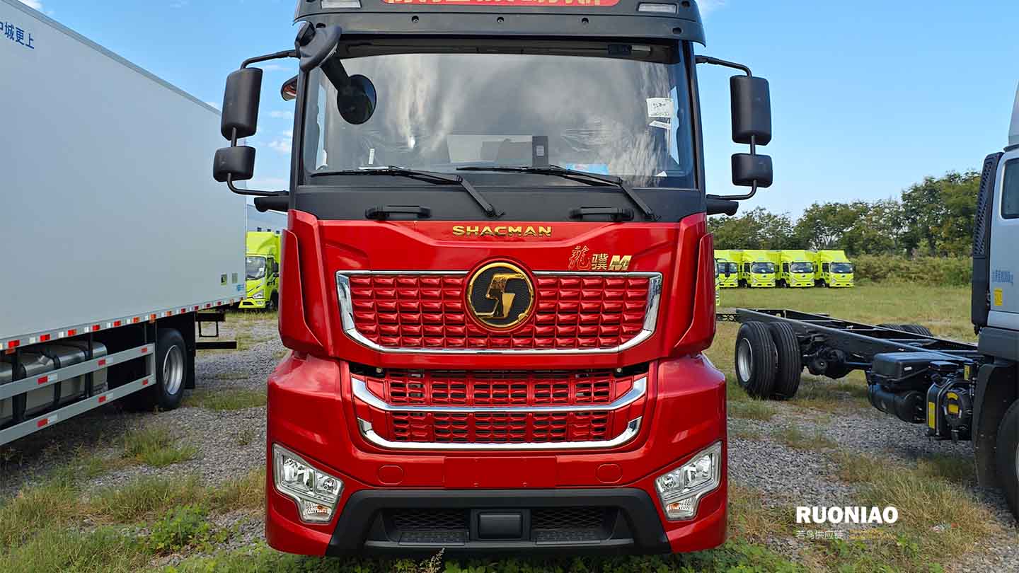SHACMAN M5000 350HP 4X2 Camión Refrigerado 6.8m - 5