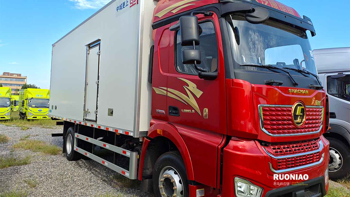 SHACMAN M5000 350HP 4X2 Camión Refrigerado 6.8m - 6