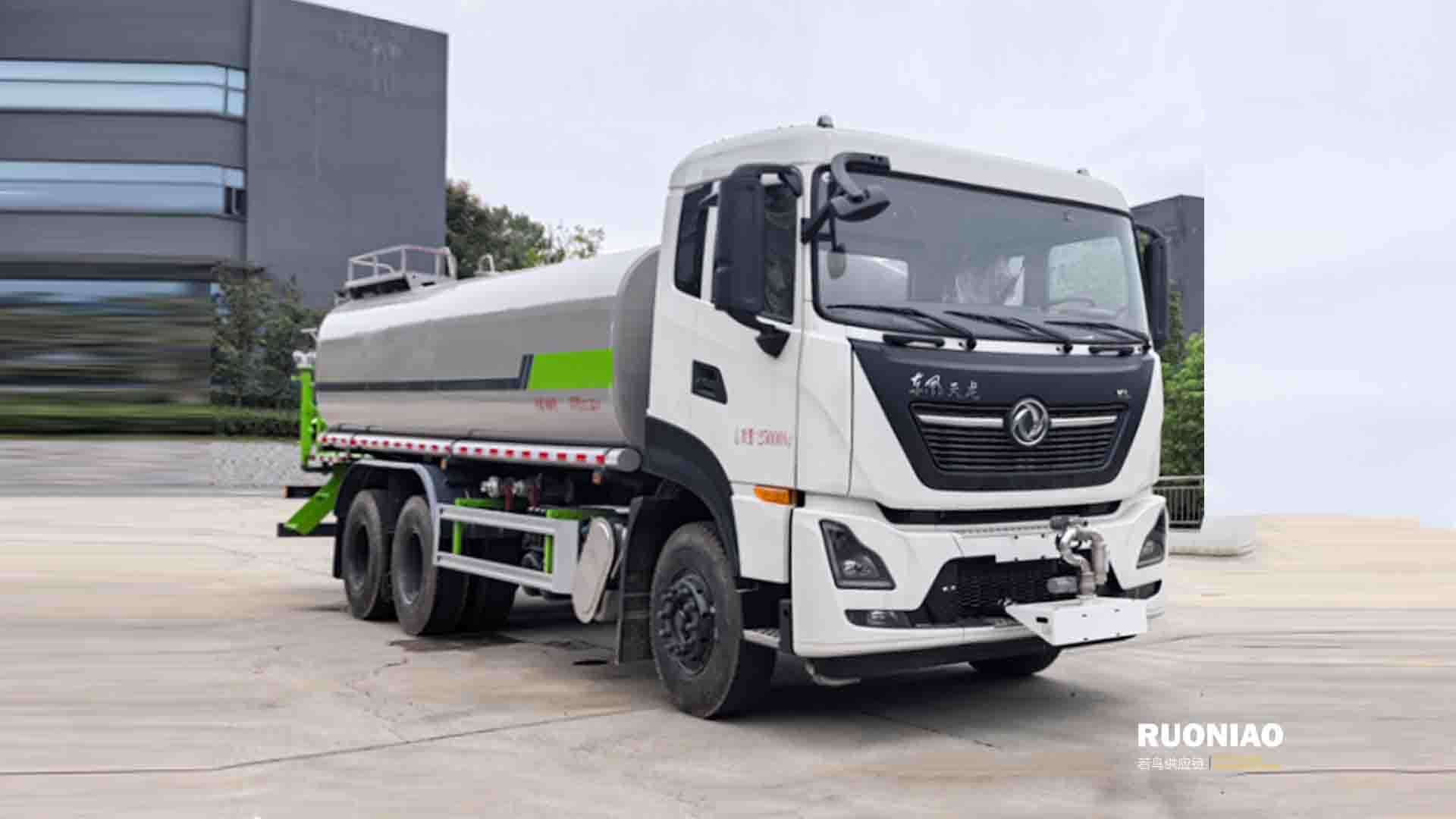Camión Cisterna Dongfeng Euro 5 23m³