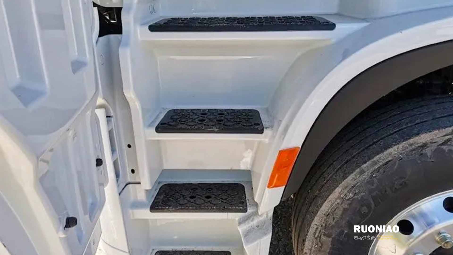 SHACMAN X6000 530HP 6X4 Tractora GNL (Retardador) 🇵🇪 - 6