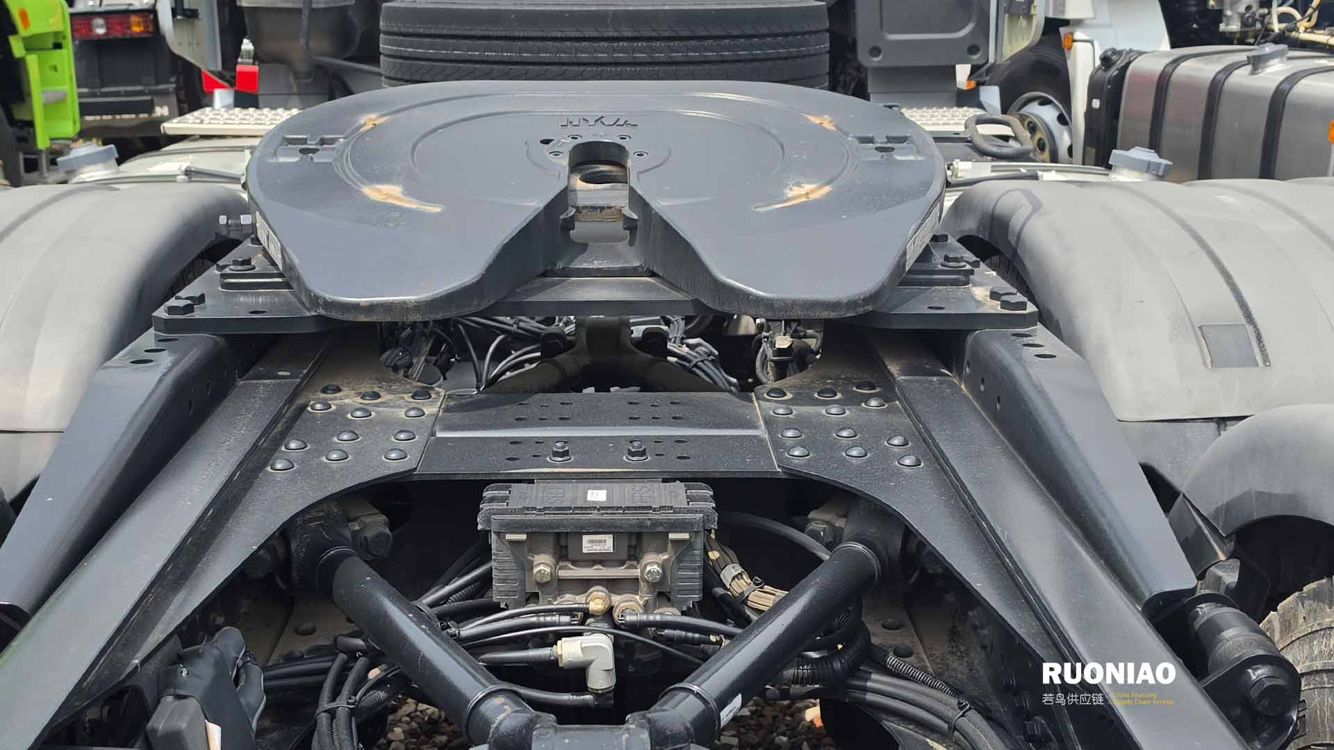 SHACMAN X6000 6x4 Tractora (Edición RU/CU-TR) - 15