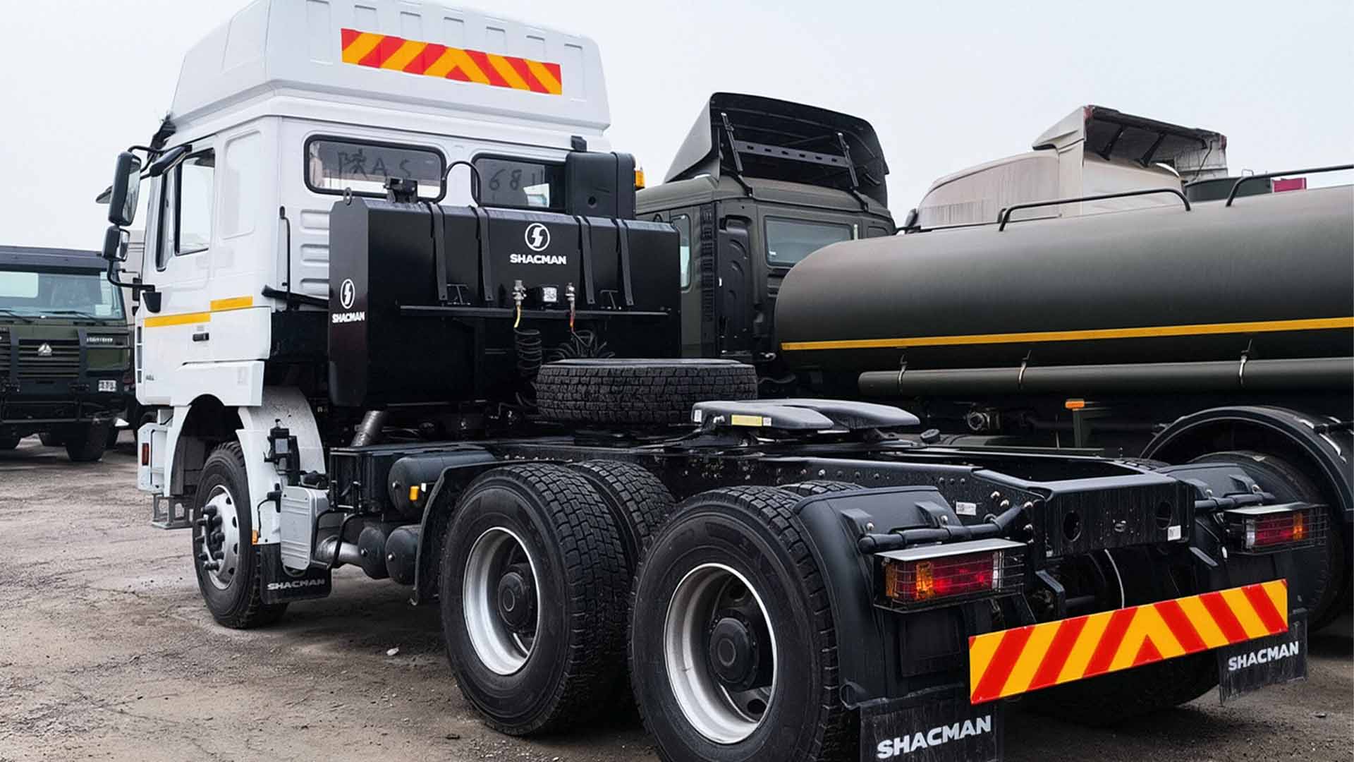 SHACMAN F3000 6×4 Tractora 🇿🇼 - 3